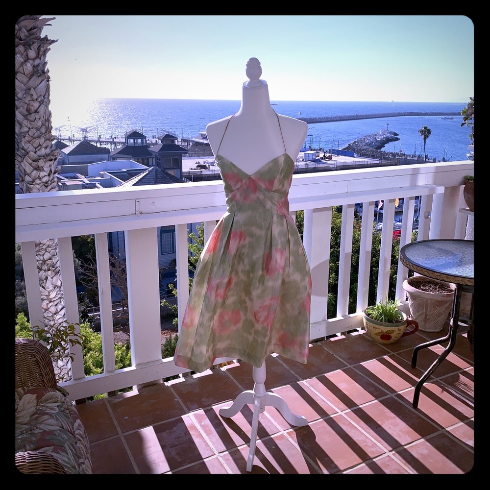 Cute Maggy London halter dress.  Size 2